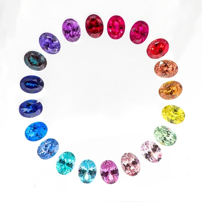 カラー 6*8mm オーバルカット ラボで育てたダイヤモンド 22 多色 1.5ct サファイアルビー ズマルド ゆるい宝石