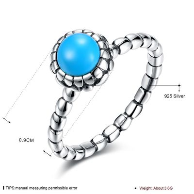 0.9cmの3.6g純銀製の宝石類リング3A立方ジルコニアの結婚式指リング