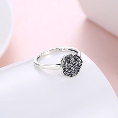 女性のための方法リング ジルコンのダイヤモンドの石925の純銀製の約束の結婚指輪リング